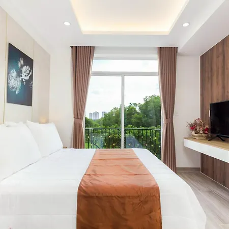 Nina Aparthotel